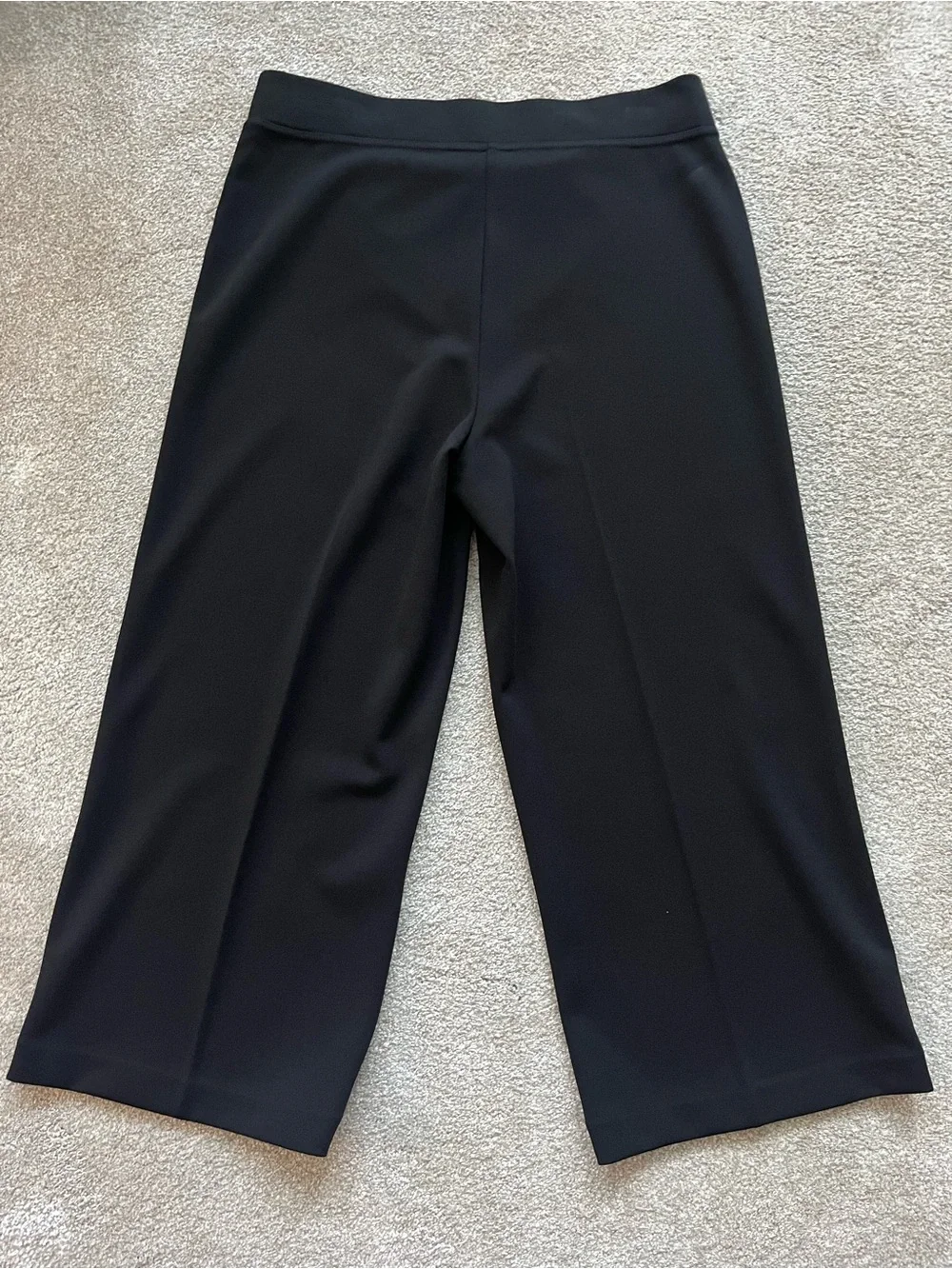 Calvin Klein CK Cropped Wide Leg Black Dress Pants Medium Like New Stretch Comfy